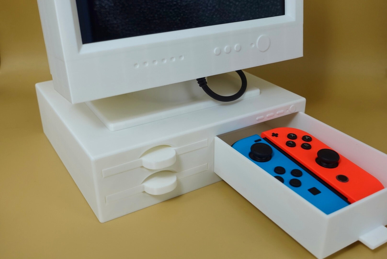 Retro Computer Nintendo Switch Stand - Vintage Gaming Display for Original & OLED Models - Great Gift for Gamers