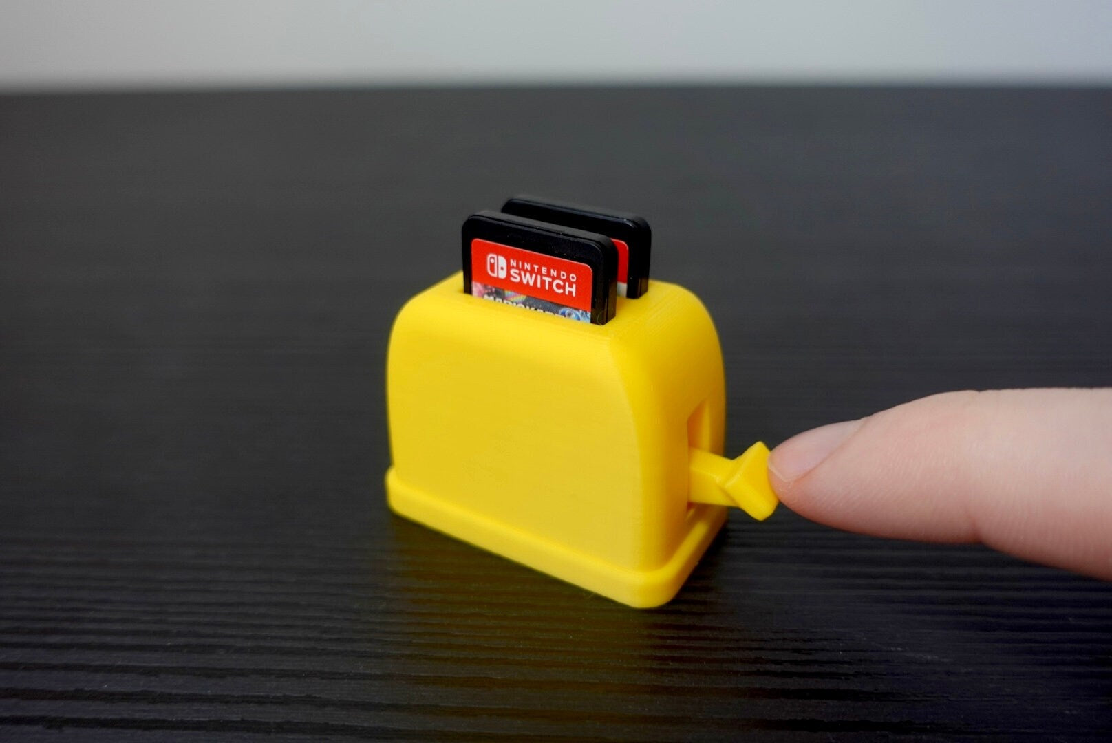 Nintendo Switch/ SD Card Mini Toaster Holder - 3D Printed Game Stand for Gamers
